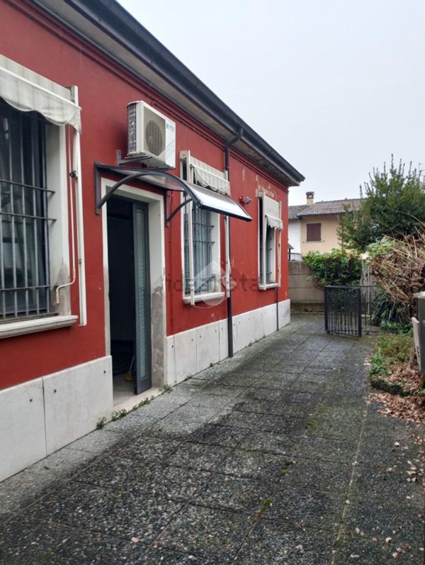 ufficio in vendita ad Azzano Mella