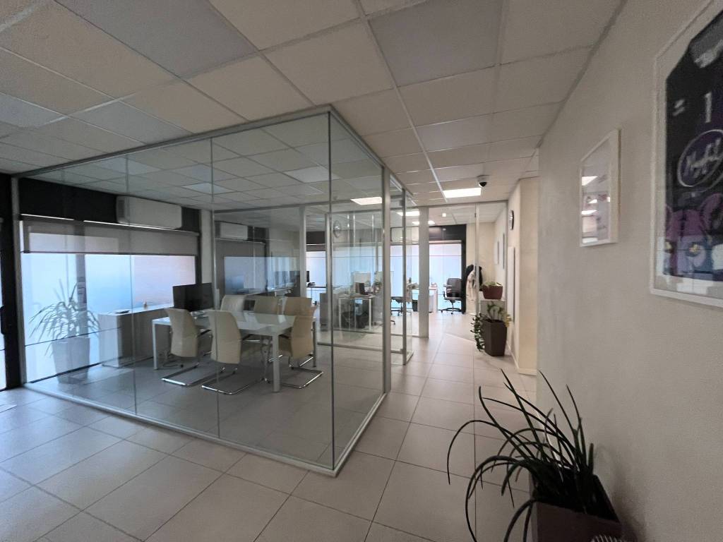 ufficio in vendita ad Azzano Mella