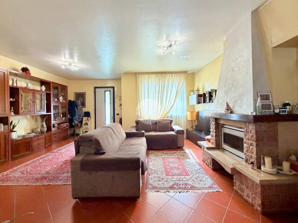 casa indipendente in vendita ad Azzano Mella