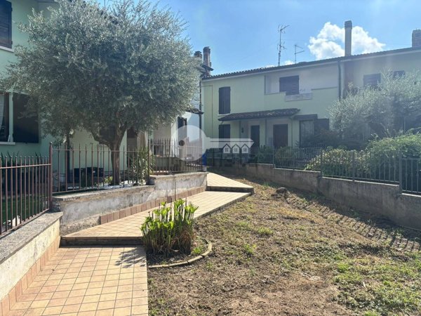 casa indipendente in vendita ad Azzano Mella