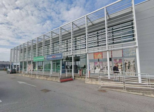 ufficio in vendita ad Azzano Mella