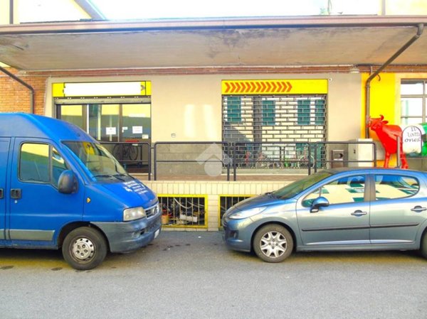 negozio in vendita a Bagnolo Mella