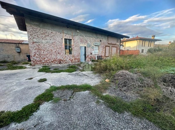 quadrivano in vendita a Bagnolo Mella