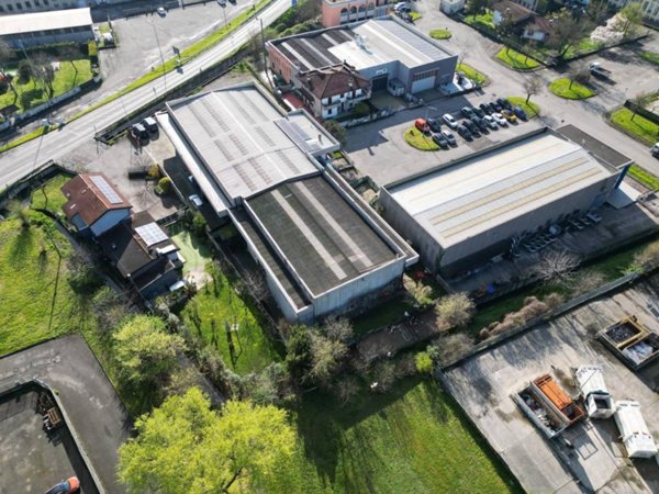 locale commerciale in vendita a Bagnolo Mella