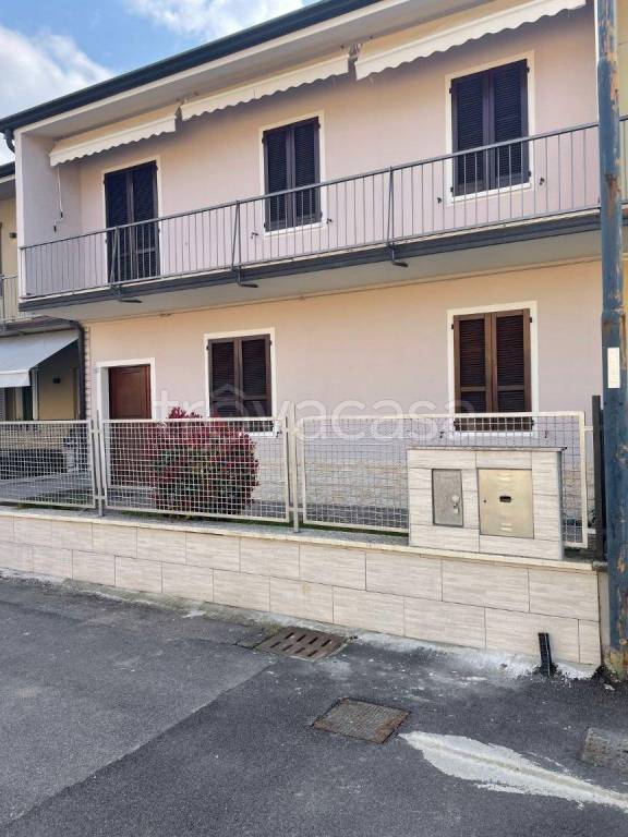 casa indipendente in vendita a Bagnolo Mella