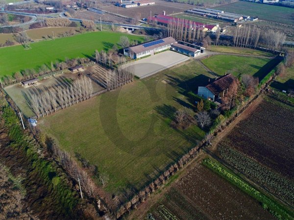 terreno edificabile in vendita a Bagnolo Mella