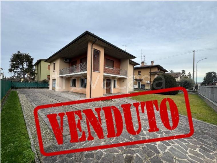 casa indipendente in vendita a Bagnolo Mella