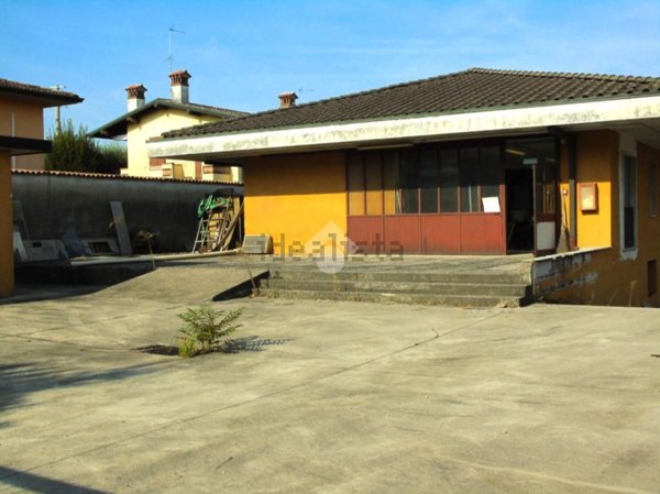 locale di sgombero in vendita a Bagnolo Mella