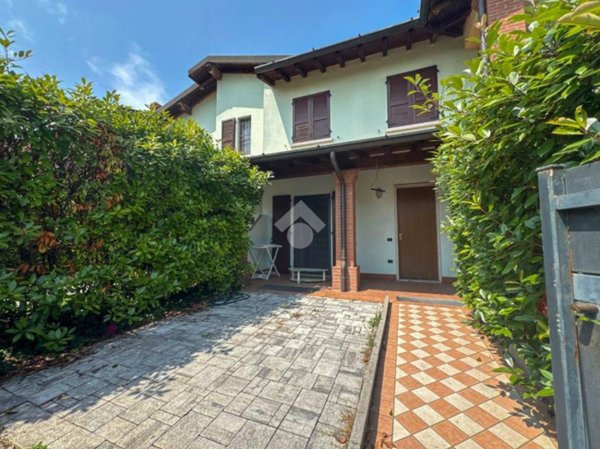 casa indipendente in vendita a Bagnolo Mella