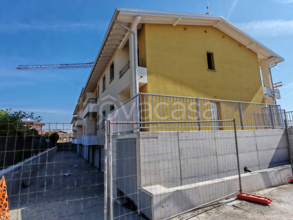 casa indipendente in vendita a Bagnolo Mella