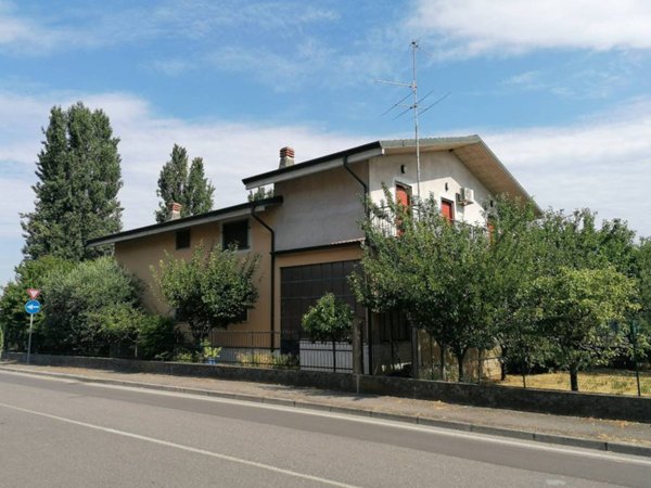 casa indipendente in vendita a Bagnolo Mella