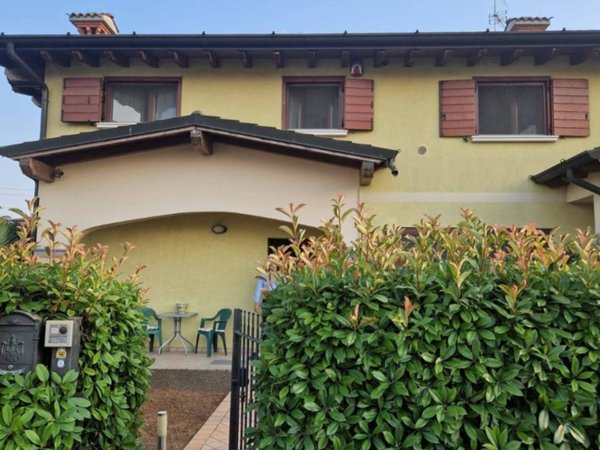 casa indipendente in vendita a Bagnolo Mella