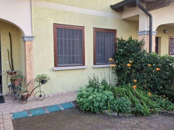 casa indipendente in vendita a Bagnolo Mella
