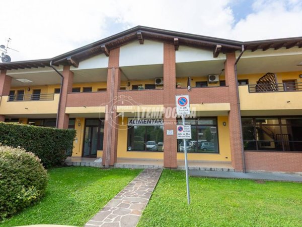negozio in vendita a Bagnolo Mella