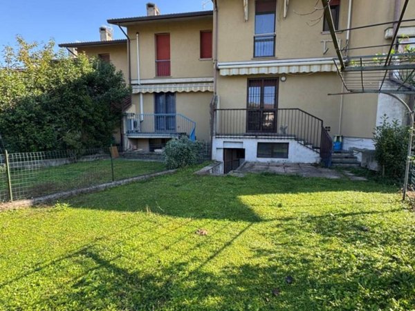 casa indipendente in vendita a Bagnolo Mella