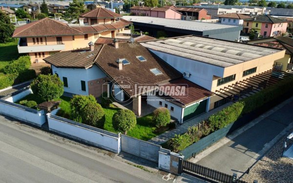 casa indipendente in vendita a Bagnolo Mella