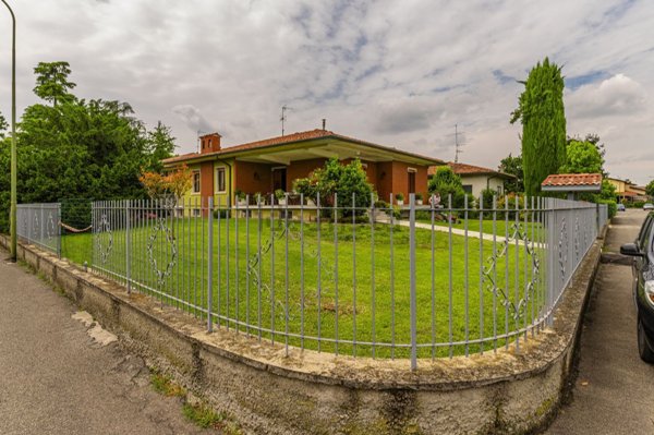 casa indipendente in vendita a Bagnolo Mella