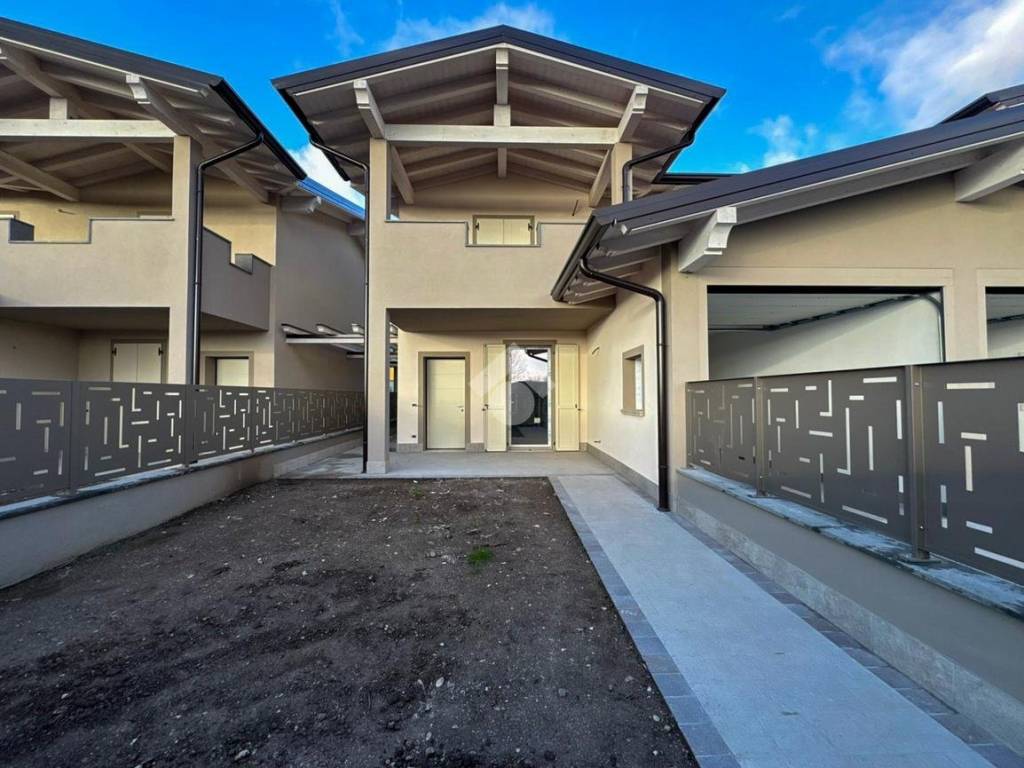 casa indipendente in vendita a Bagnolo Mella