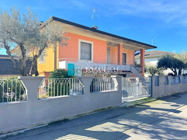 casa indipendente in vendita a Bagnolo Mella