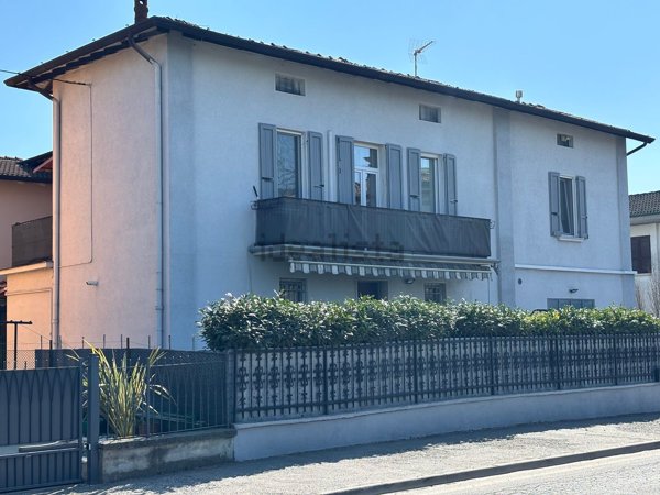 casa indipendente in vendita a Bagnolo Mella