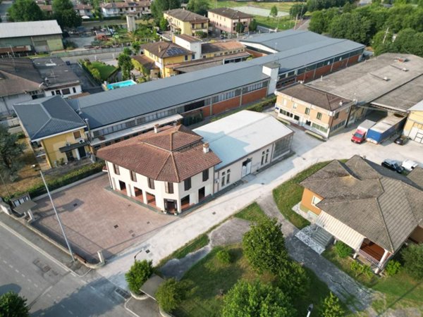 locale commerciale in vendita a Bagnolo Mella