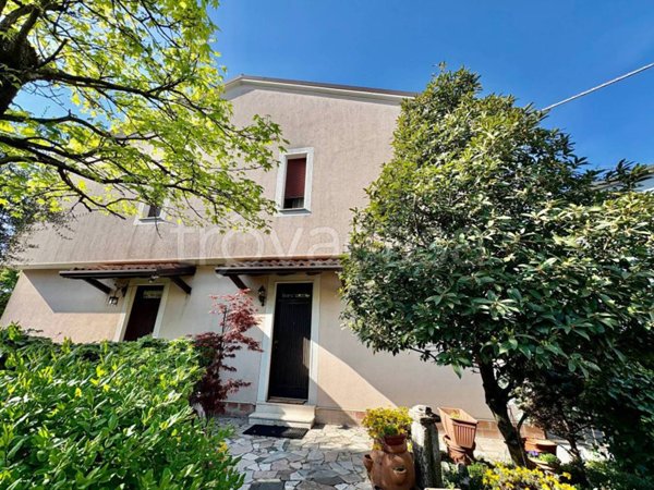 casa indipendente in vendita a Bagnolo Mella