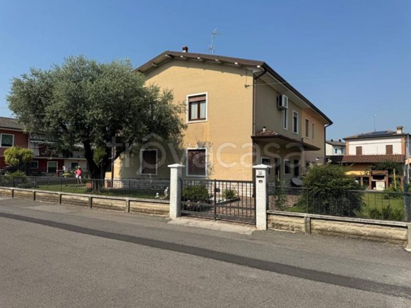 casa indipendente in vendita a Bagnolo Mella