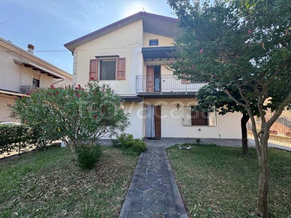 appartamento in vendita a Bagnolo Mella