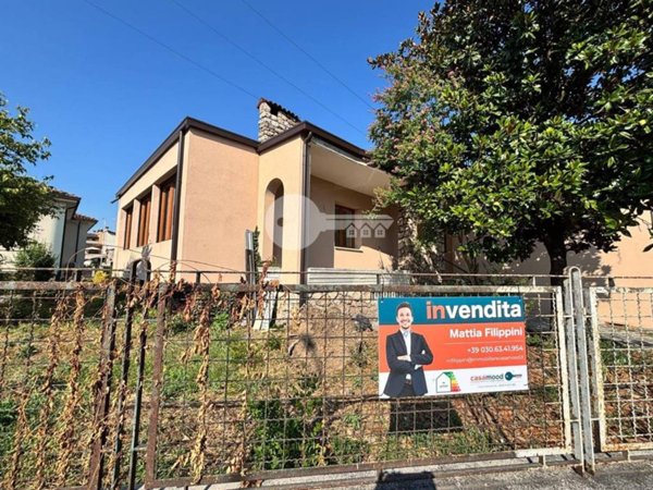 casa indipendente in vendita a Bagnolo Mella