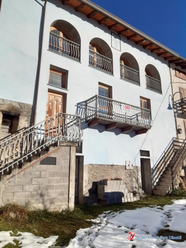 casa semindipendente in vendita a Bagolino