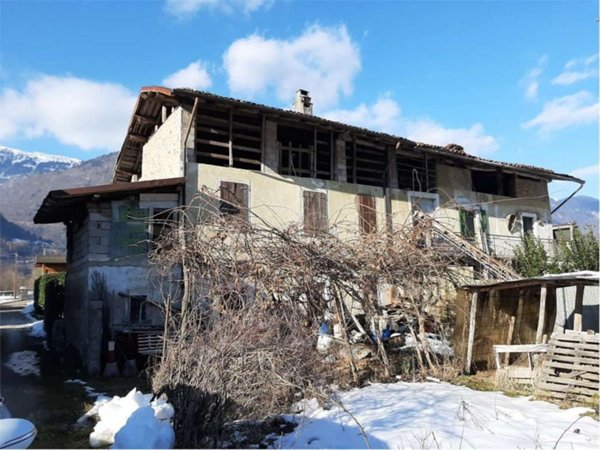 casa indipendente in vendita a Bagolino