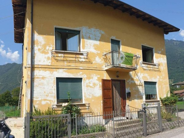 casa indipendente in vendita a Bagolino