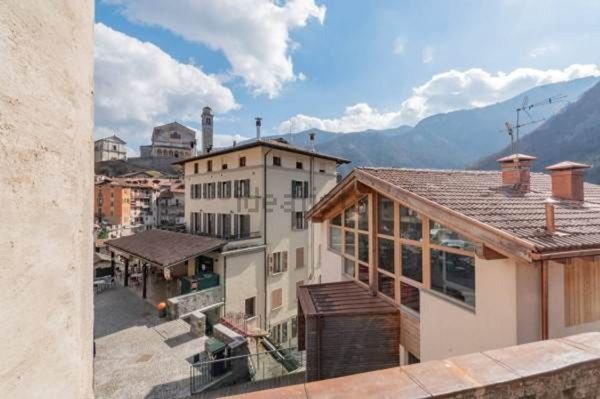 casa indipendente in vendita a Bagolino