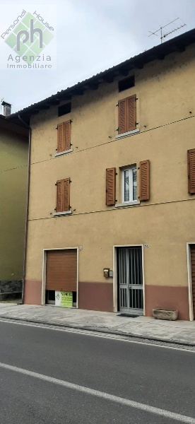 appartamento in vendita a Bagolino in zona Ponte Caffaro