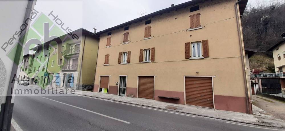 appartamento in vendita a Bagolino in zona Ponte Caffaro