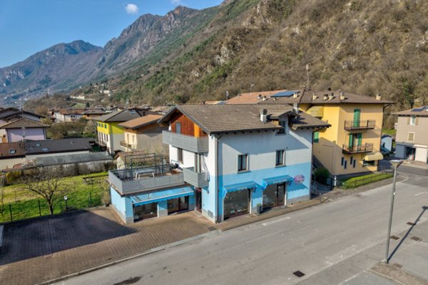 casa indipendente in vendita a Bagolino in zona Ponte Caffaro