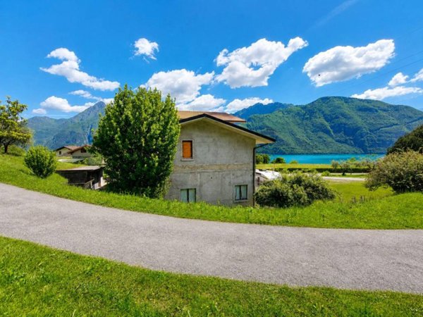 casa indipendente in vendita a Bagolino in zona Ponte Caffaro