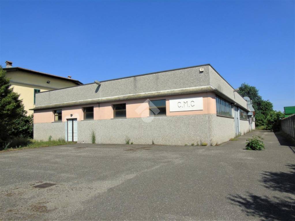 locale commerciale in vendita a Barbariga