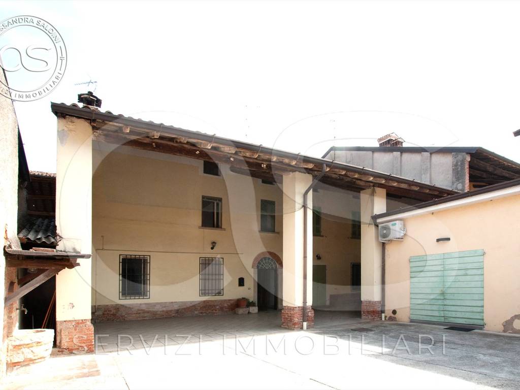 casa indipendente in vendita a Barbariga