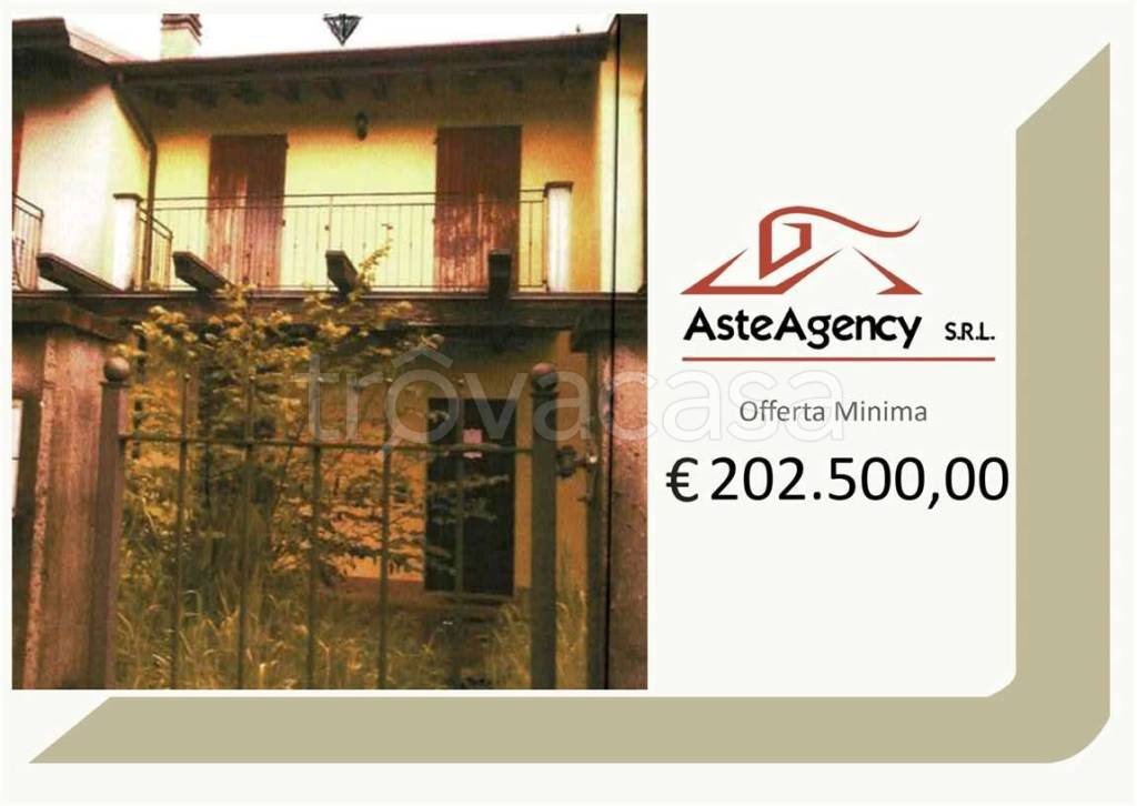 casa indipendente in vendita a Barbariga