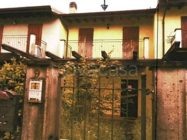 casa indipendente in vendita a Barbariga