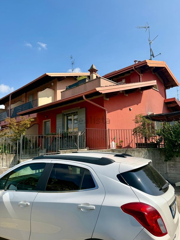 casa indipendente in vendita a Barbariga