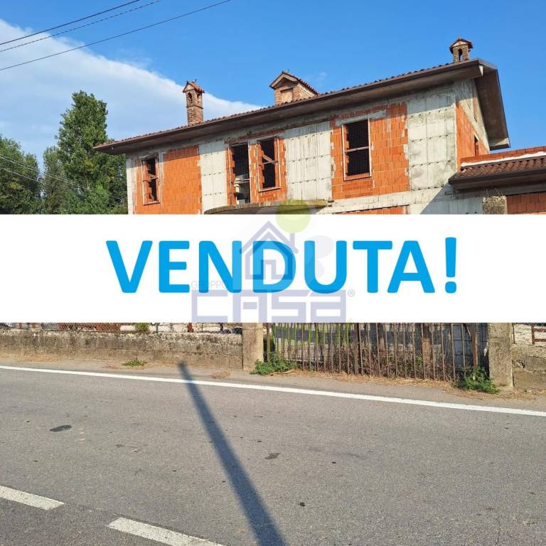 casa indipendente in vendita a Barbariga
