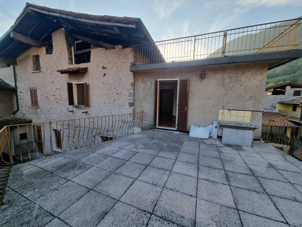 casa indipendente in vendita a Barghe