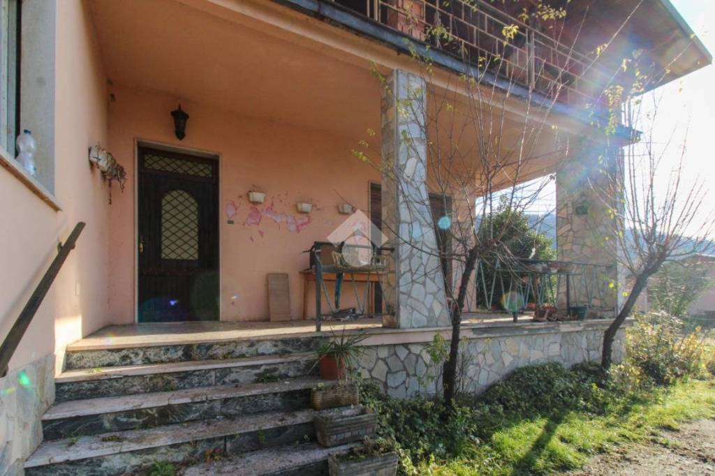 casa indipendente in vendita a Barghe