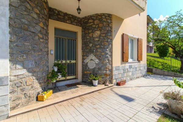 casa indipendente in vendita a Barghe in zona Fossane