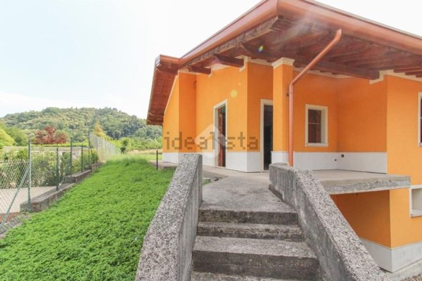 appartamento in vendita a Barghe in zona Vrange