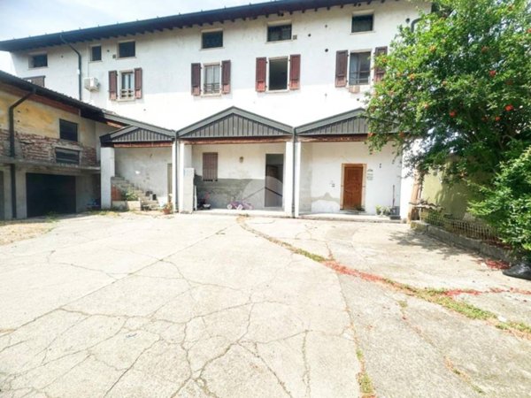 appartamento in vendita a Bassano Bresciano