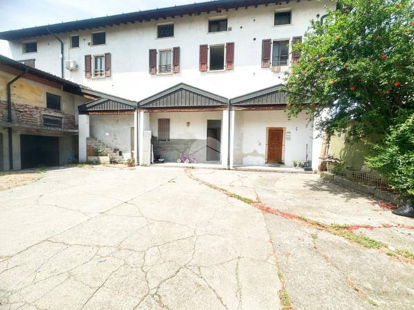 appartamento in vendita a Bassano Bresciano