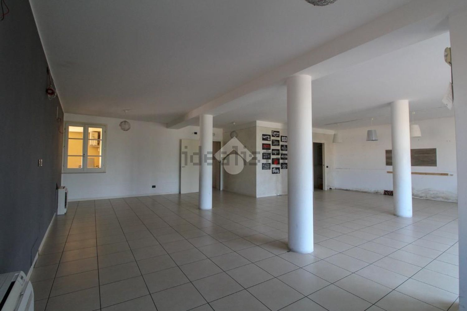 locale commerciale in vendita a Bassano Bresciano